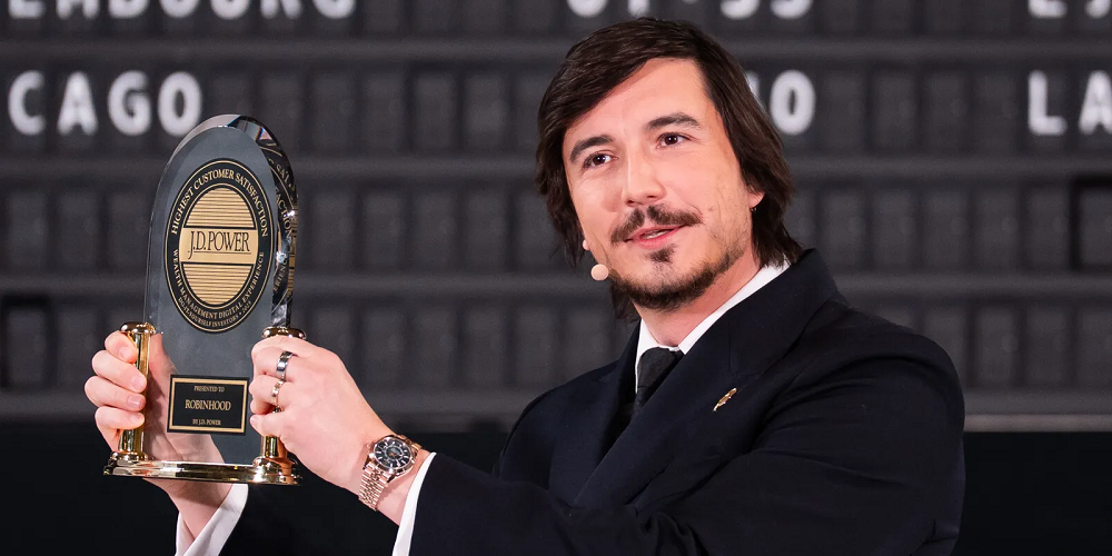 John Cole Scott quoted: Robinhood's Vlad Tenev Wants You to Vibe Code Your Way Out of the Permanent Underclass